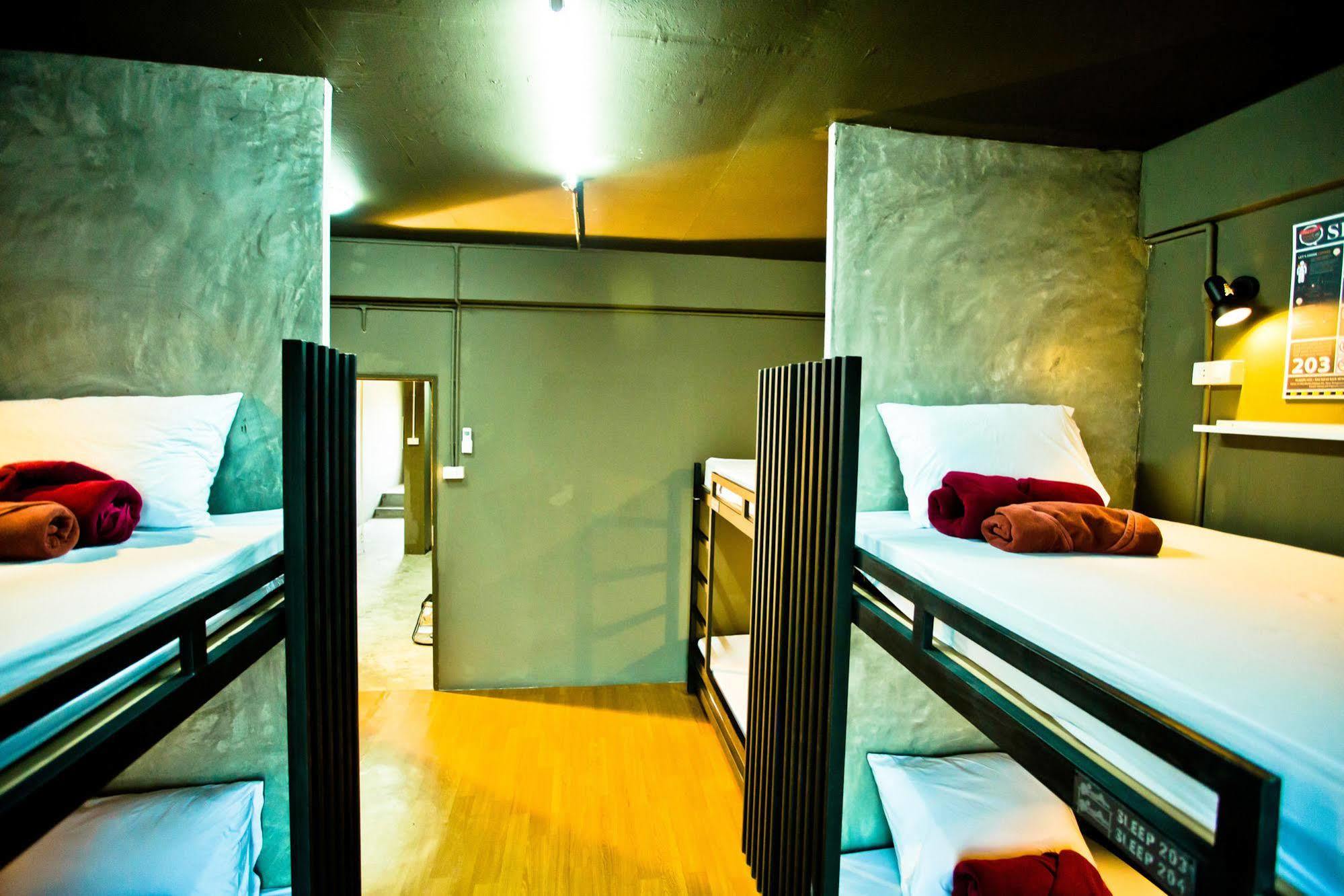 Sleep Cafe Hostel 挽腊茫郡 外观 照片